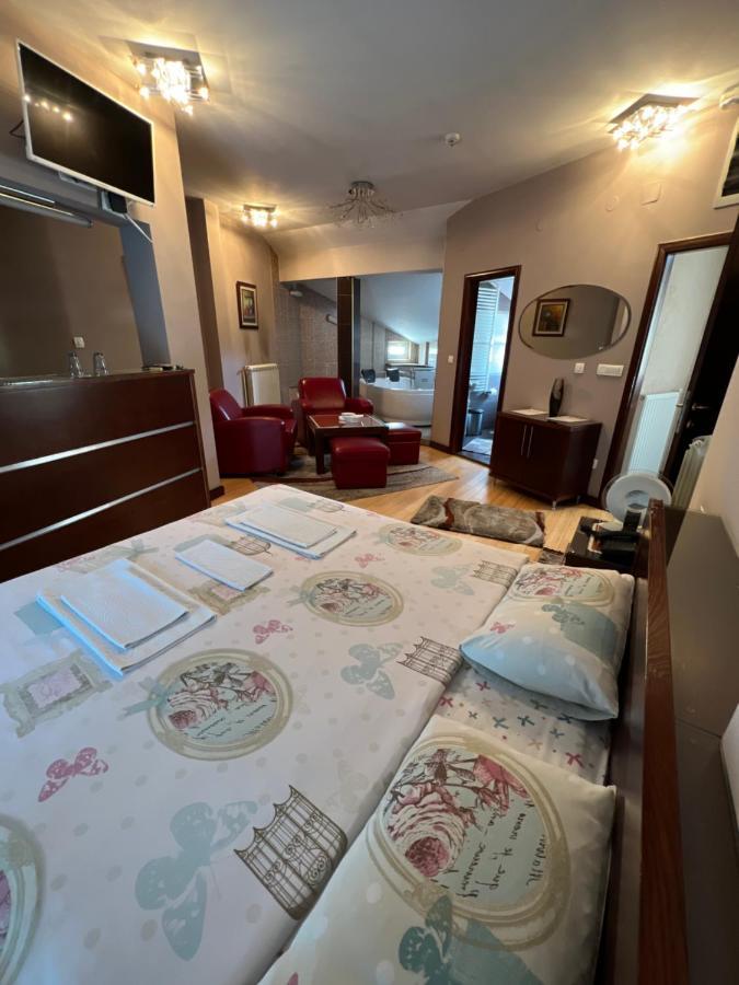 Hotel Royal Bijelo Polje Zewnętrze zdjęcie